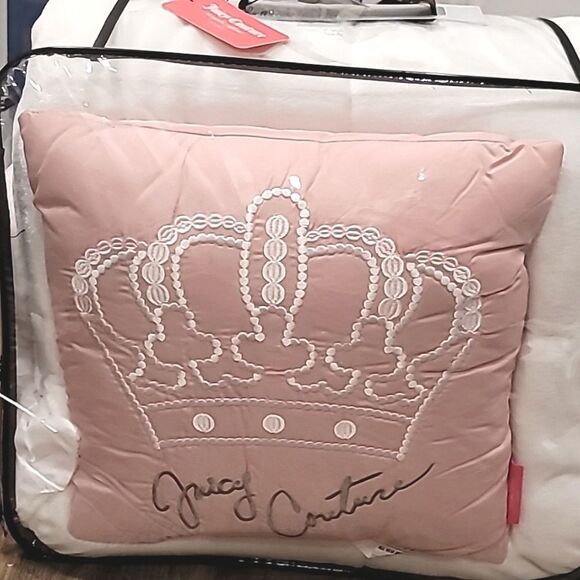 Juicy Couture Plush Velour 4-PC King Bed Set- White/Pink - Picture 2 of 9